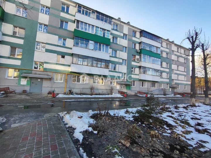 2-к. квартира, 39,3 м², 2/5 эт.