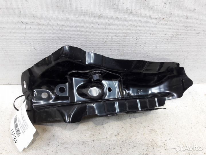 Кронштейн крыла левый Lexus Rx 4 AL20 2015