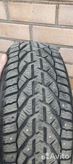 Kormoran Stud 2 205/55 R16 94T