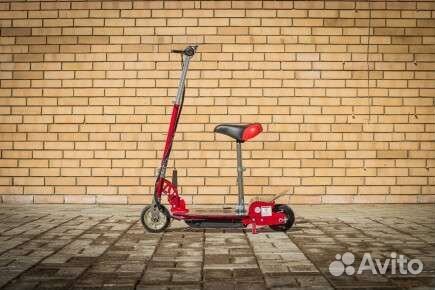 Электросамокат с сиденьем