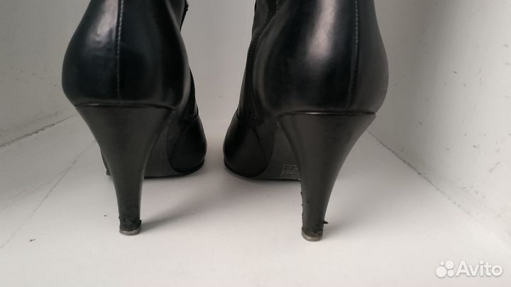Черные кожаные сапоги ecco jouf размер 38