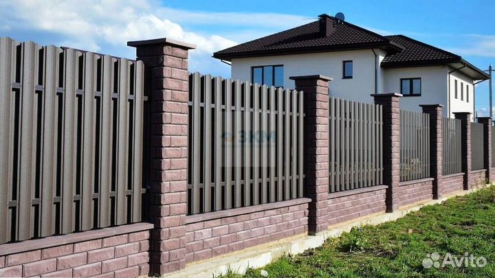 Забор из штакетника