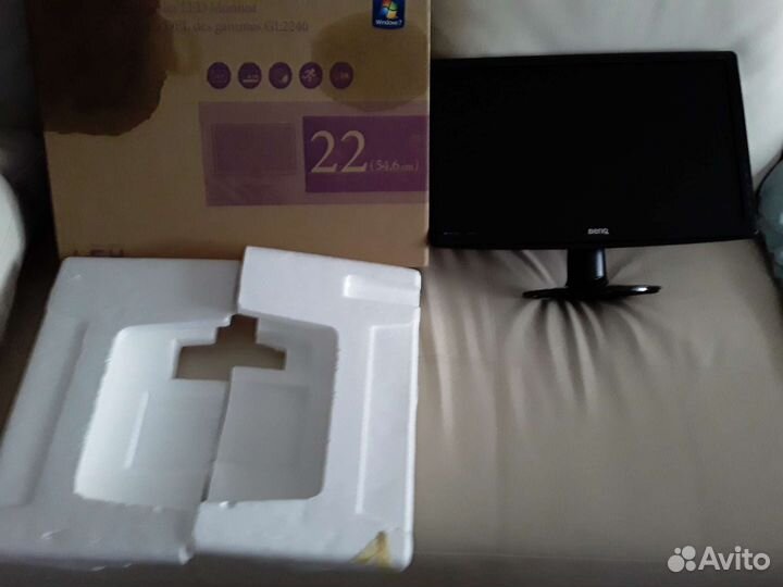 Монитор Benq GL2240 в хорошем состояниии