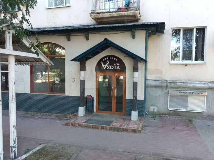 Помещение с фасадом на пр. Ленина, 225 м²