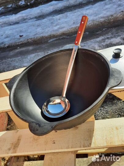 Казан чугунный