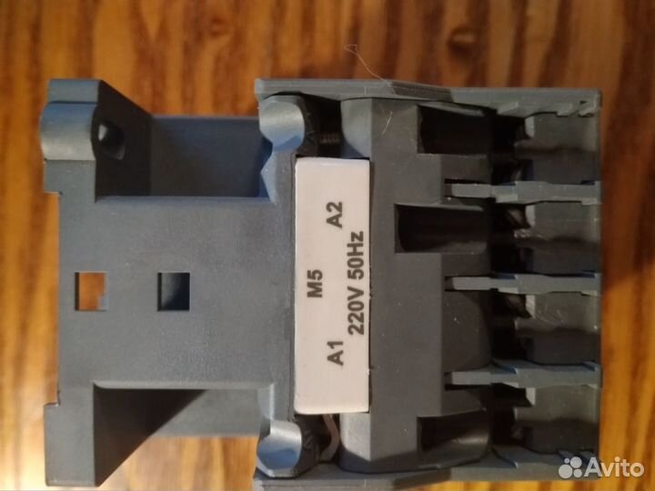 Контактор E 32А катушка управления 220В ас3 50Гц 1