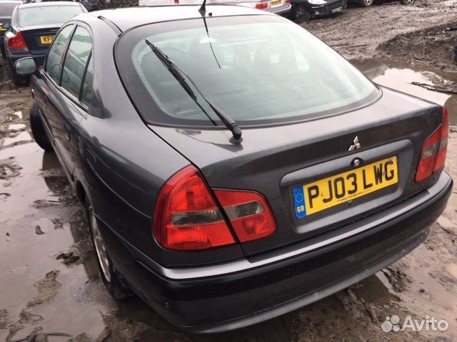 Разбор на запчасти Mitsubishi Carisma