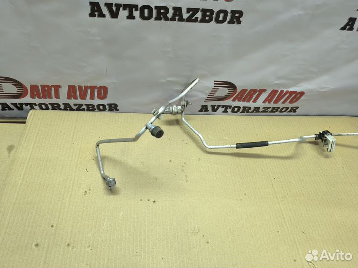 Патрубок Mitsubishi Pajero Sport 3