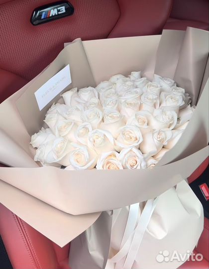 Розы оптом диантусы кустовая роза букет опт