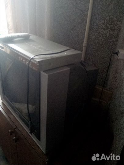 Телевизор samsung