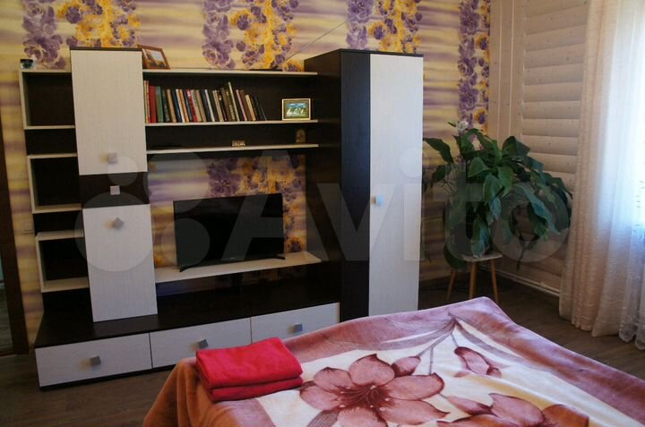 Дом 100 м² на участке 8 сот.