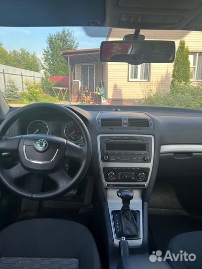 Skoda Octavia 1.8 AT, 2012, 240 225 км