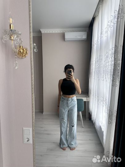 Джинсы новые 44