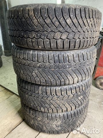 Continental Conti4x4IceContact 215/55 R17