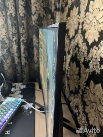 Безрамочный монитор 27 дюйма