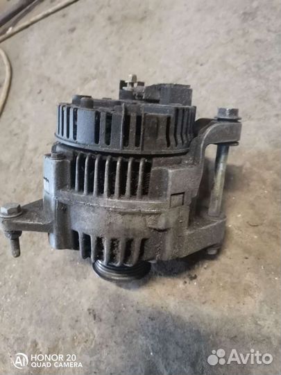 Генератор Рено Лагуна