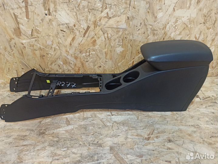 Подлокотник Kia Ceed ED