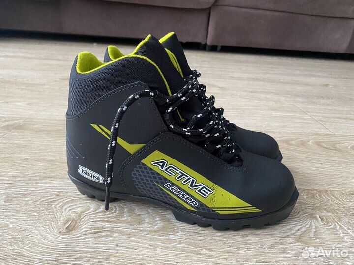 Лыжные ботинки