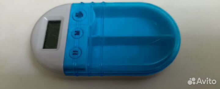 Таблетница с будильником