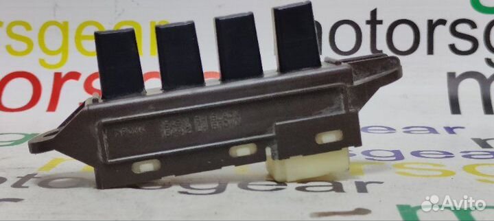 Блок управления памяти сидений Lexus Gs300 2 2006