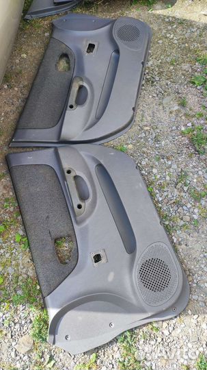 Дверные карты на hyundai accent