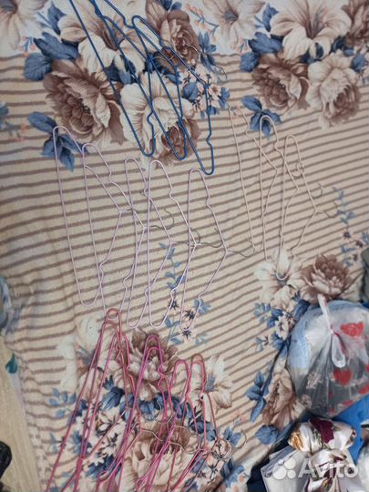 Плечики для одежды