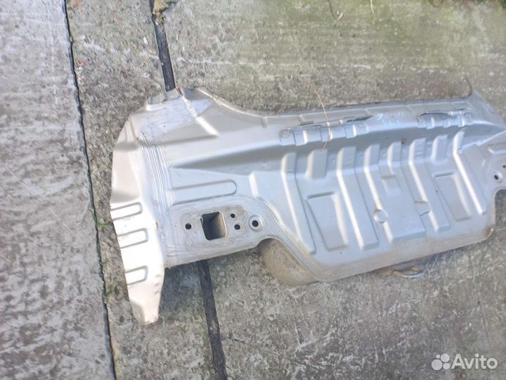 Задняя панель фартук Хундай Элантра 4 hd