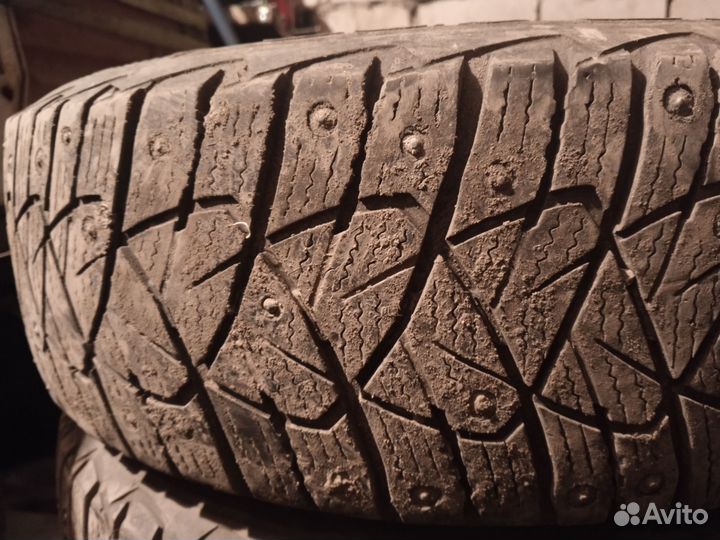 Goodyear Ultragrip 600 185/65 R15
