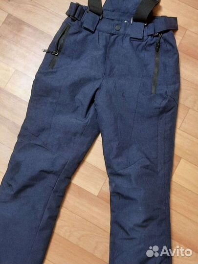 Горнолыжный костюм для девочки 140