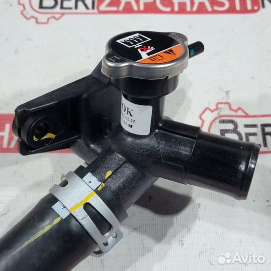 Тройник системы охлаждения Kia Rio FB G4FG