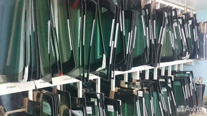 Лобовое стекло Ford Galaxy