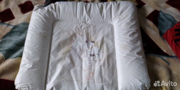 Пеленальный коврик на комод