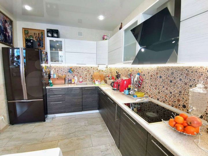 Комната 33 м² в 2-к., 22/24 эт.