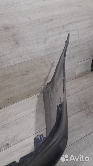 Бампер задний под парктроники Toyota Camry Xv50 С