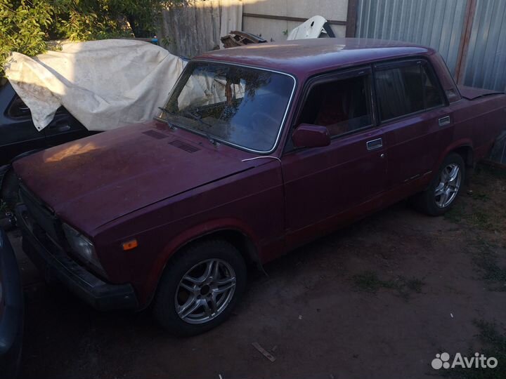 Автомобили на запчасти ваз 2107