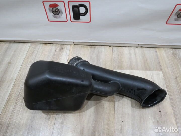 Воздуховод Volkswagen Polo