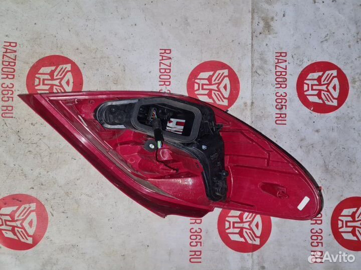 Фонарь правый Peugeot 207 хетчебек EP6 EUR 5 2011