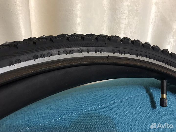 Велопокрышки 28х1.6(42-622) шипованные