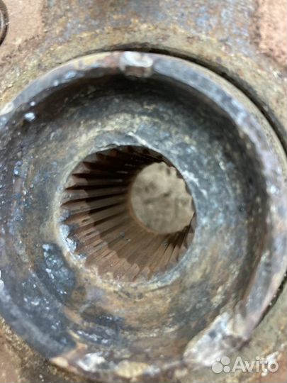 Кулак поворотный передний левый Hyundai Accent