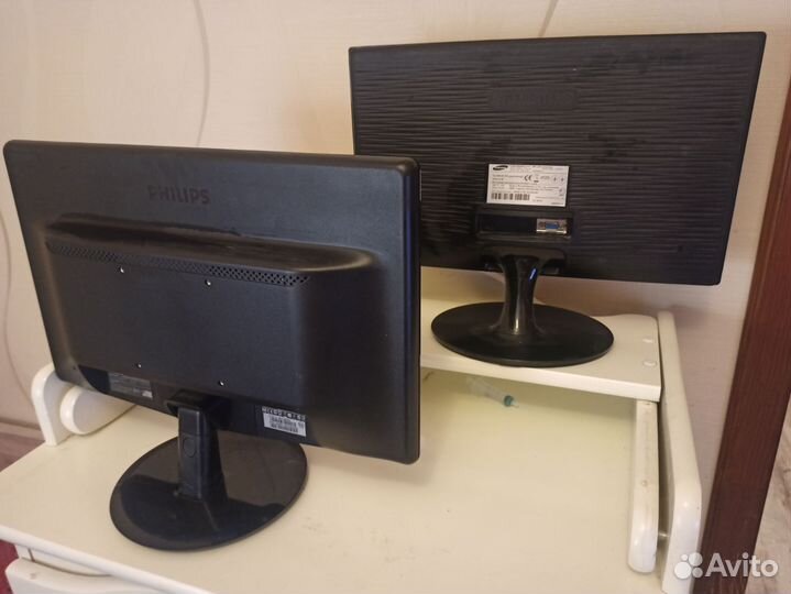 Мониторы Philips и Samsung, 19