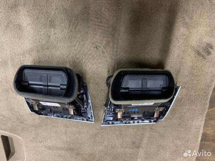 Дифлектор центральный на Мерседес w166