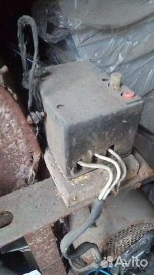 Мельница для зерна бу