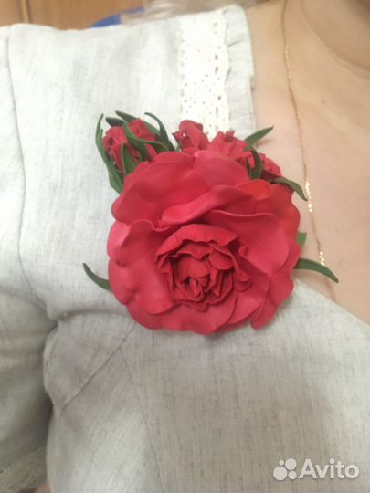 Заколки/броши новые из фоамирана