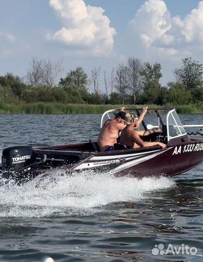 Лодочный мотор Tohatsu FourStroke 30
