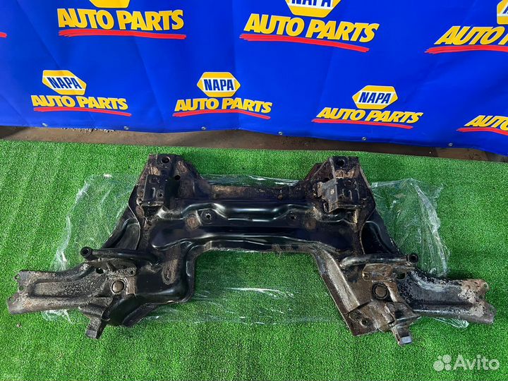 Подрамник peugeot 207