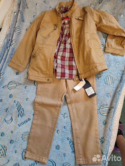 Комплект одежды для мальчика 110-116 новый