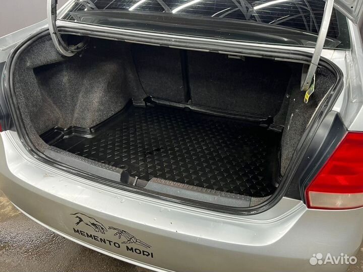 Volkswagen Polo 1.6 МТ, 2011, 205 000 км