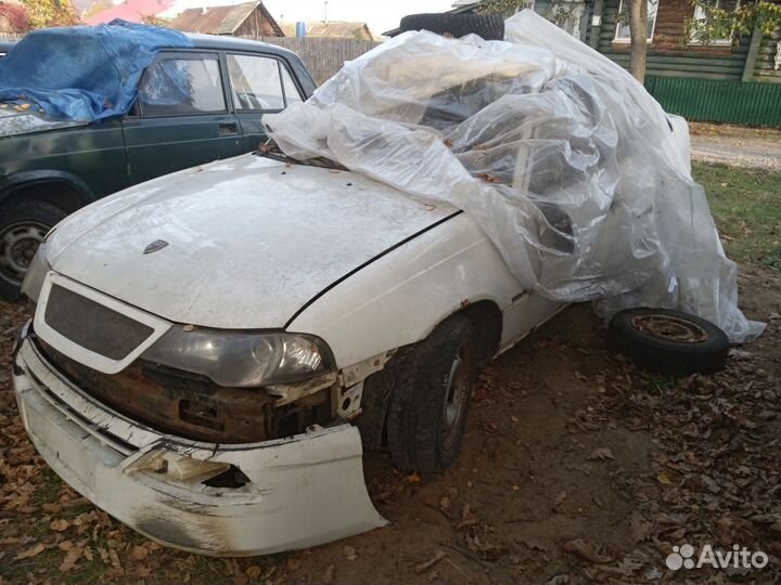 В разборе Daewoo Nexia 2011г