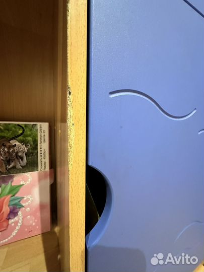 Детская кровать чердак со столом и шкафом