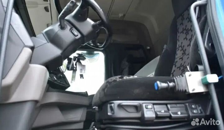 Pазбираем грузовик Scania 6 series с 2016